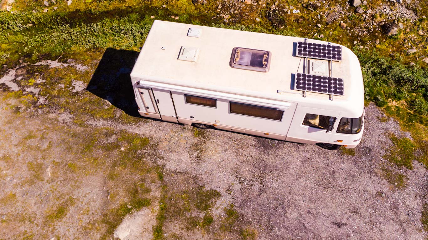Solar panels on top of a motor home