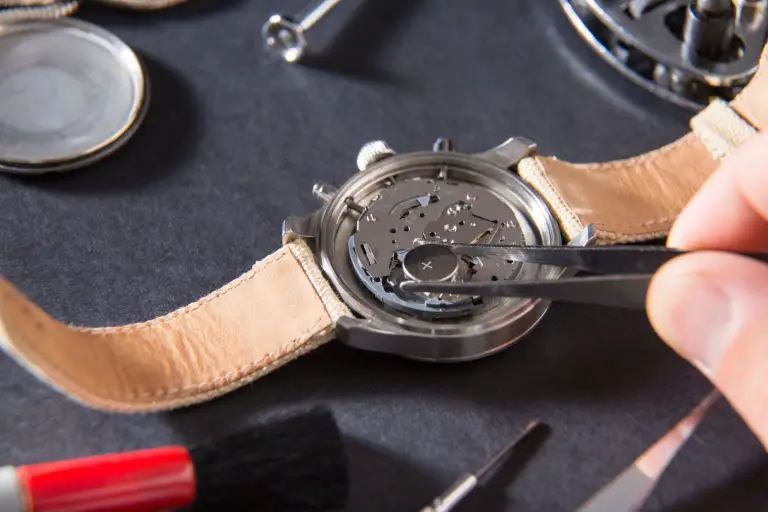How To Replace The Battery In A Seiko Solar Watch